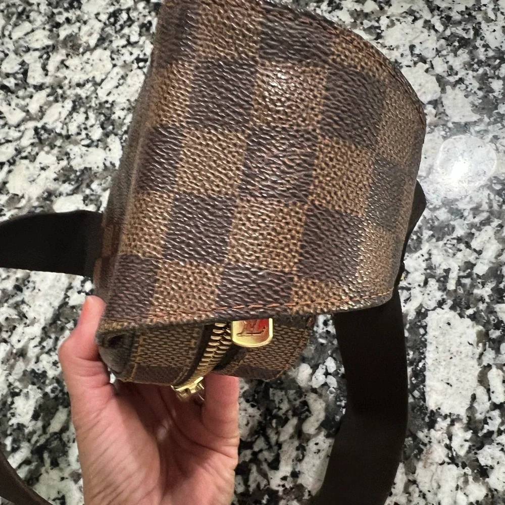 Louis Vuitton Damier Geronimos - Picture 11 of 16
